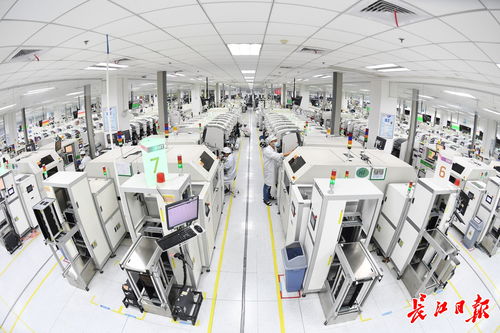 智造大城，解碼武漢智能工廠 人工智能基礎(chǔ)軟件如何鑄就產(chǎn)業(yè)智高點(diǎn)